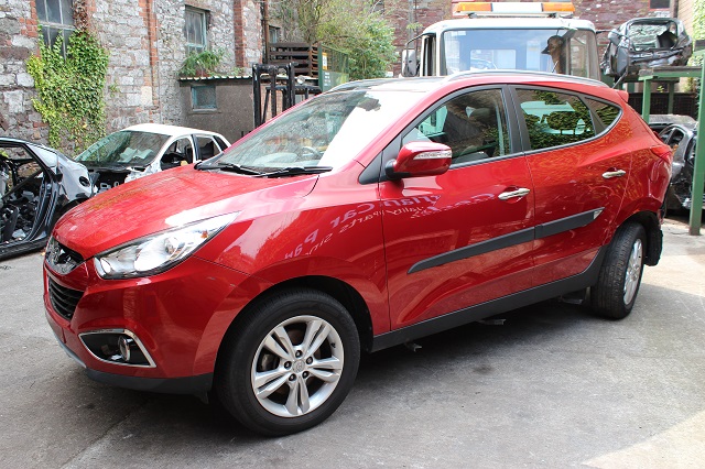 Hyundai iX35 Door Check Strap Front Passengers Side -  - Hyundai iX35 2011 Diesel 1.7L 2009--2015 Manual 5 Speed 5 Door Electric Mirrors, Electric Windows Front & Rear, Alloy Wheels 17 inch, Wine Eng CodeD4FD.